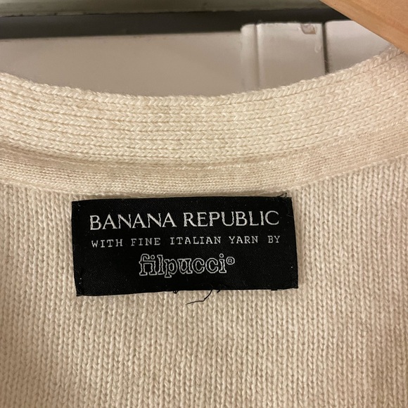 Banana Republic Ivory and Black Sweater S - Picture 2 of 3